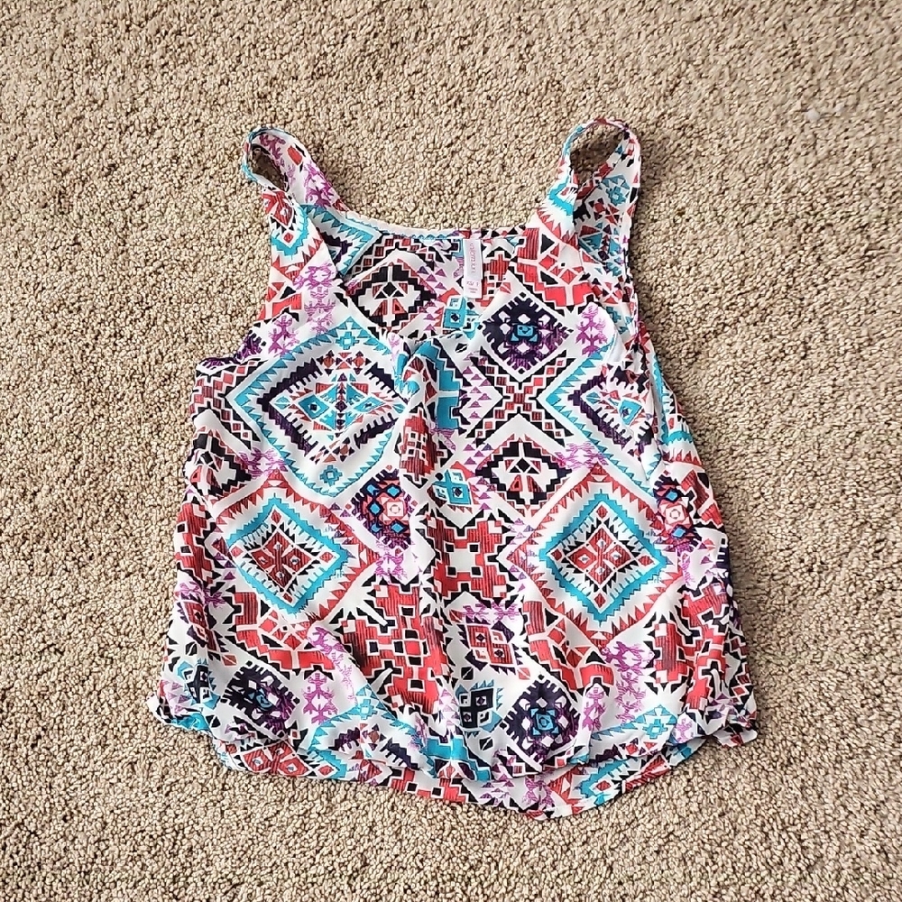 Xhilaration Colorful Geometric Tank Top
